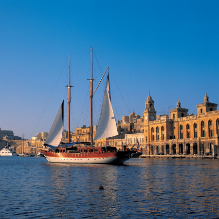 Take a Harbor Cruise on one of our Turkish gullets and take in Malta’s history.