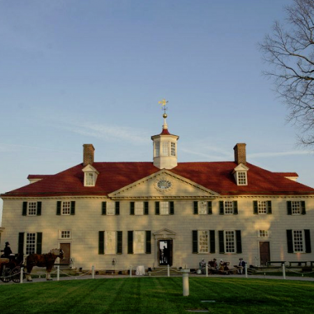 Private dinner and tour of Mount Vernon Estate, the home of George Washington.