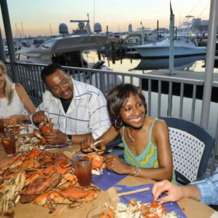 Enjoy a cozy crab feast at one of the waterfront restaurants.