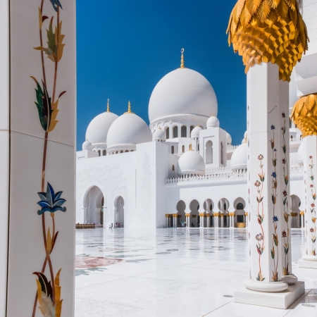 Sunset tour the Sheikh Zayed Grand Mosque; one of the world’s largest mosques and a work of art.